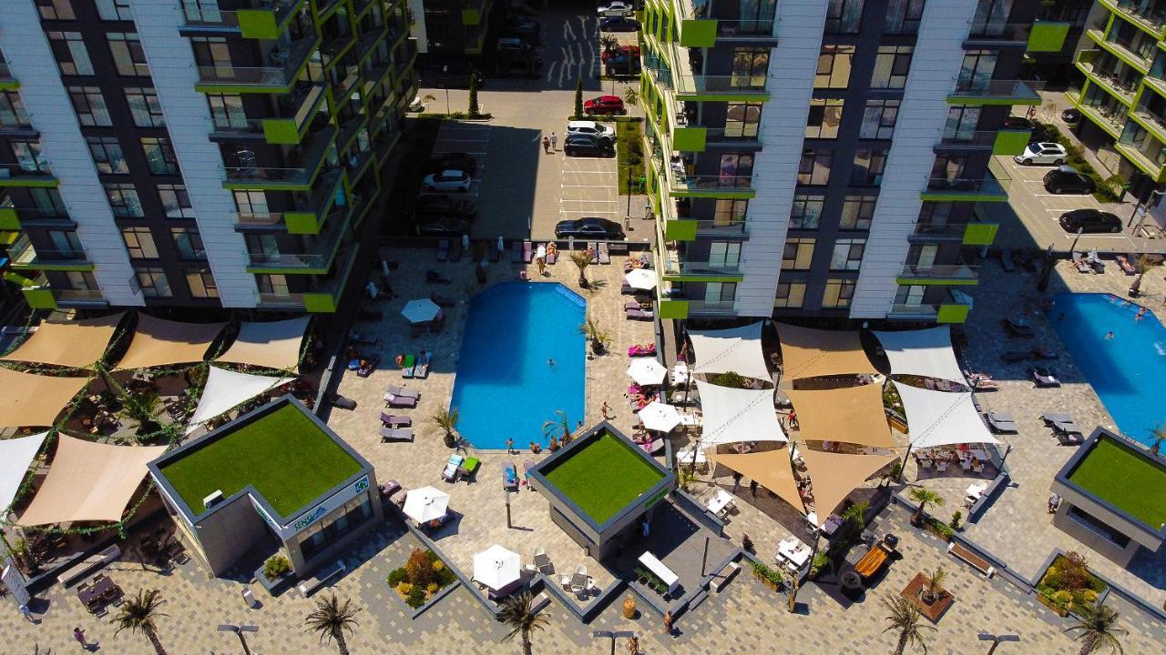 San Francisco Aparthotel Pool & Spa Mamaia Nord นาโวดาริ ภายนอก รูปภาพ